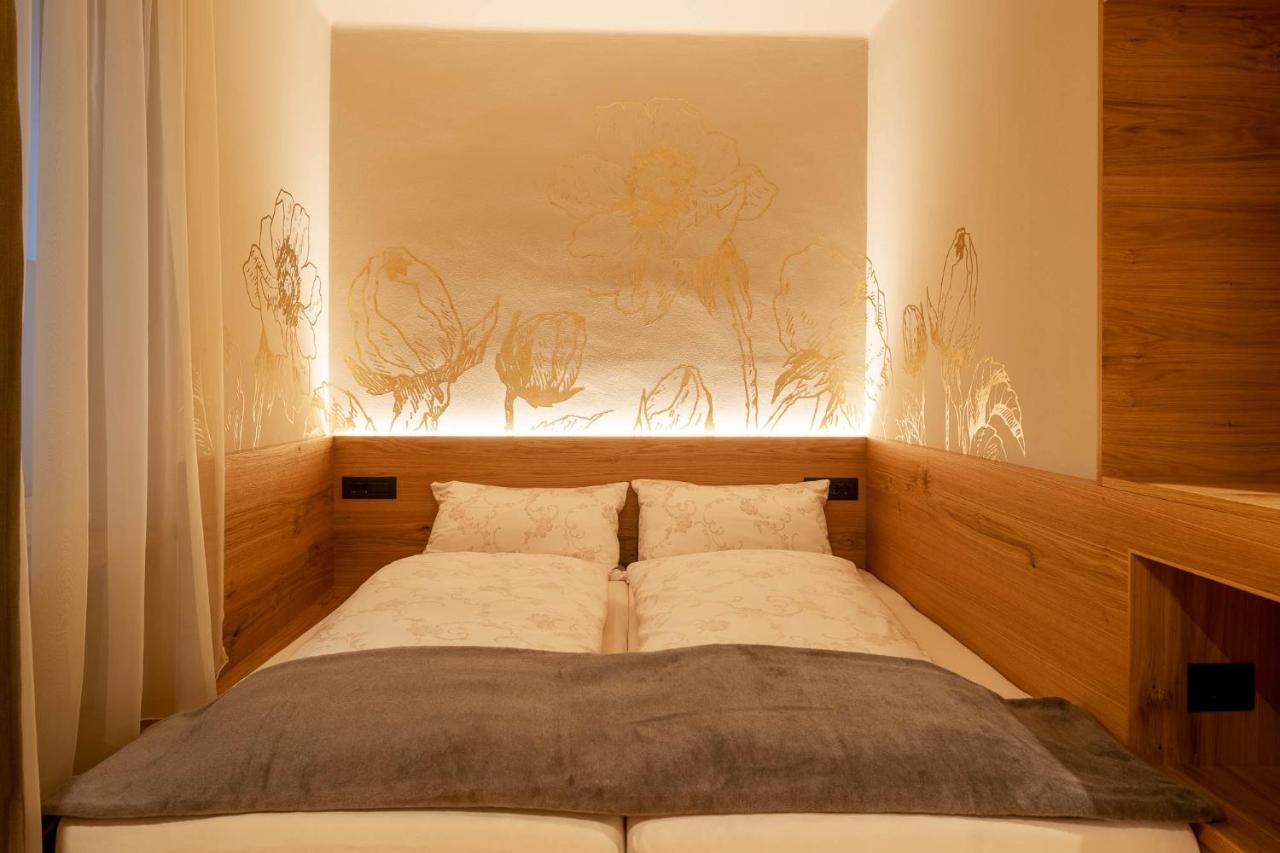 Ladurner Suites Merano Exterior photo